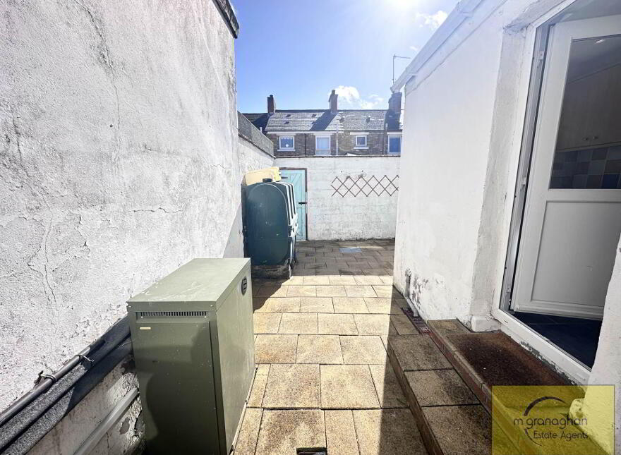 17 Cliftonville Parade, Belfast, BT14 6LQ