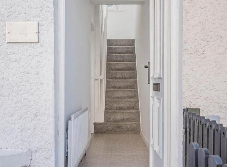 4 Enid Parade, Belfast, BT5 6EL