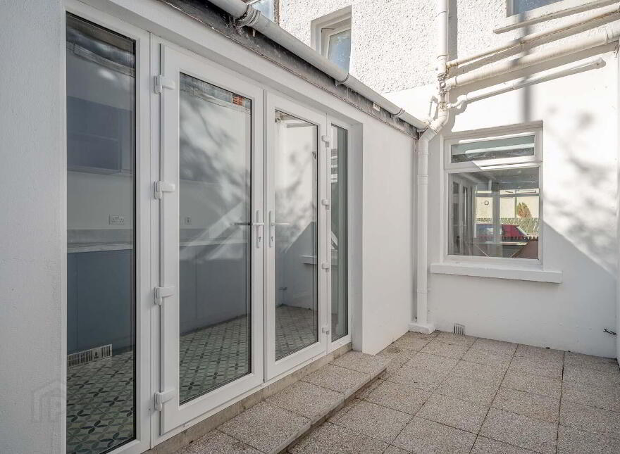 4 Enid Parade, Belfast, BT5 6EL