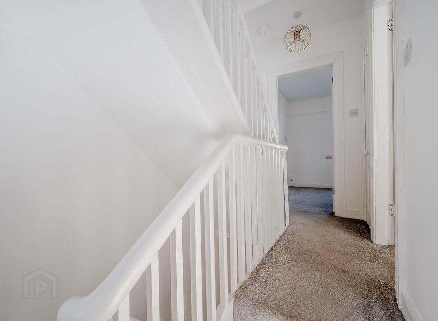 4 Enid Parade, Belfast, BT5 6EL