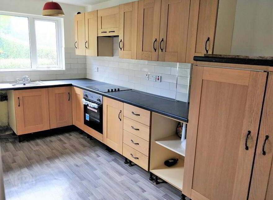 Lisburn Road, Belfast, BT9 6GF