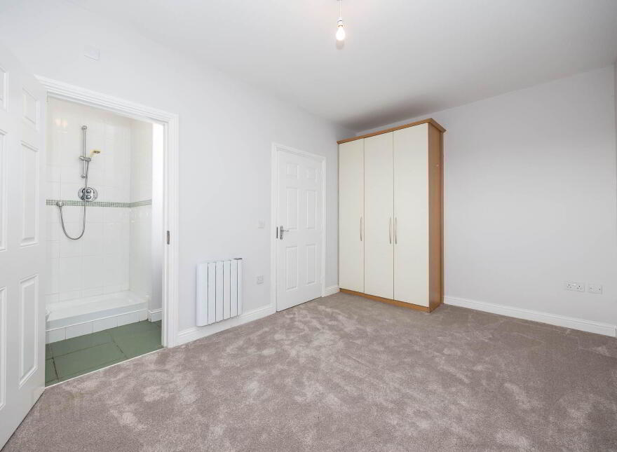 16 Seagrave Square, Castle Street, Ashbourne, A84YY98