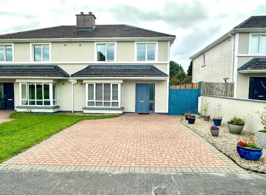 98 Fairways, Tubbercurry, F91Y4D9
