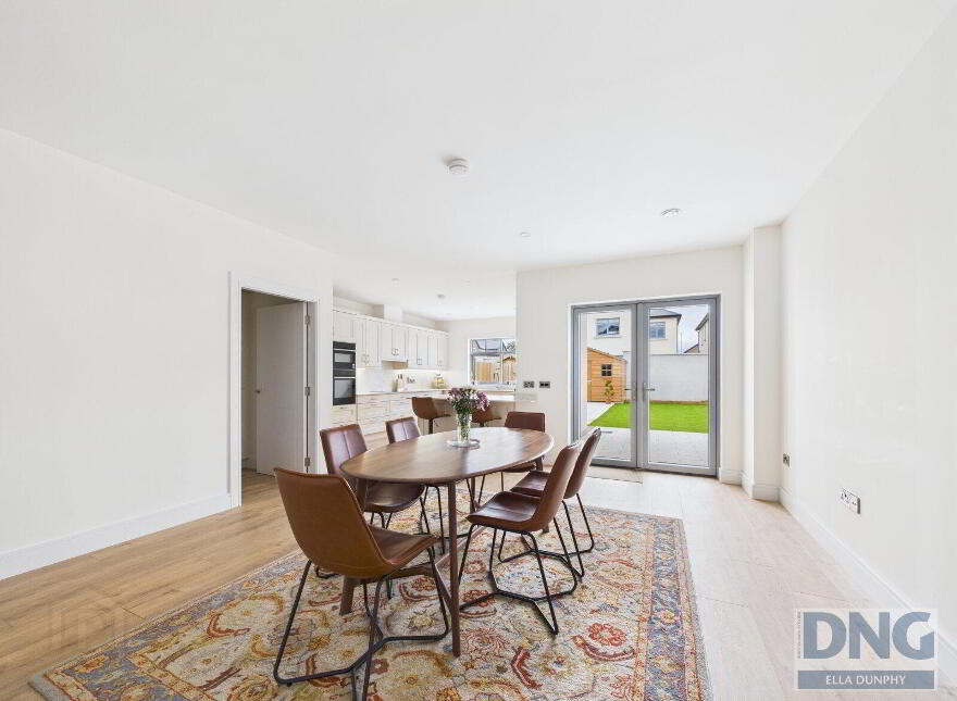 10 Canice's Road, Fox Meadow, R95
