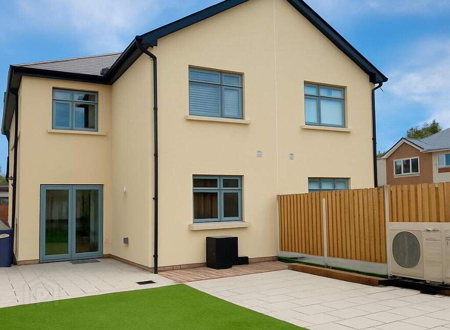 10 Canice's Road, Fox Meadow, R95