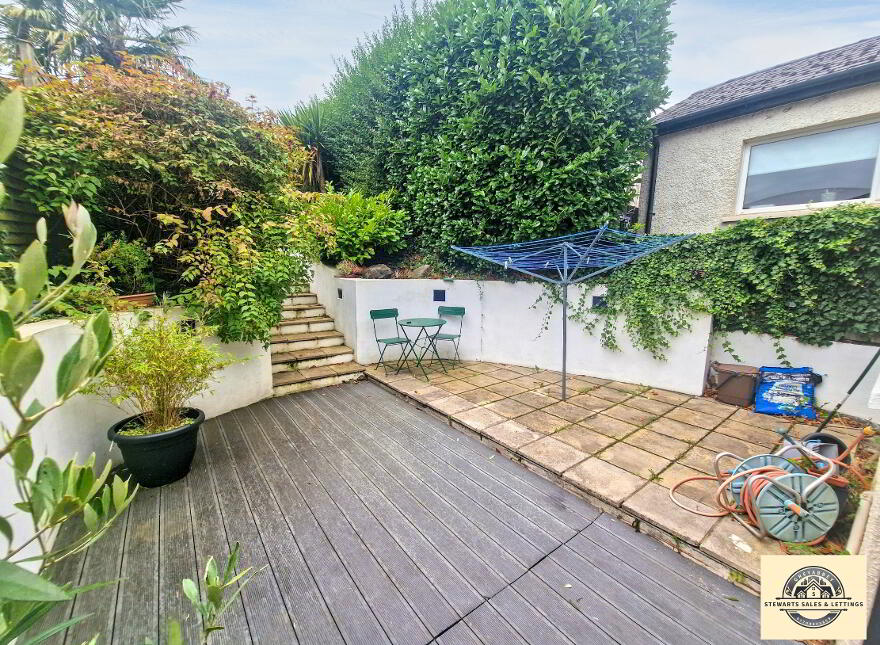 19 Comber Road, Dundonald, BT16 2AA