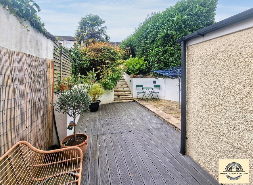 19 Comber Road, Dundonald, BT16 2AA