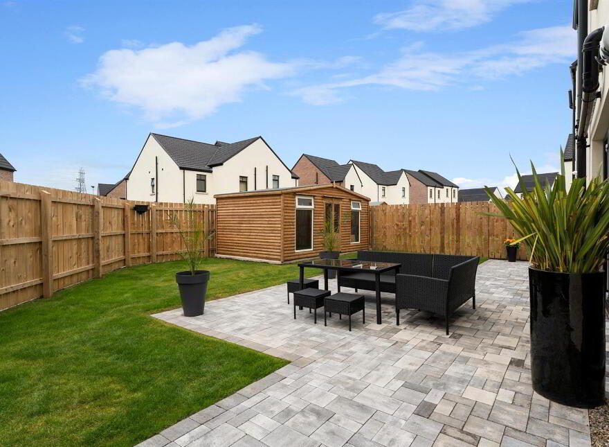 12 Cloughan View Crescent, Ballyclare, BT39 8AF