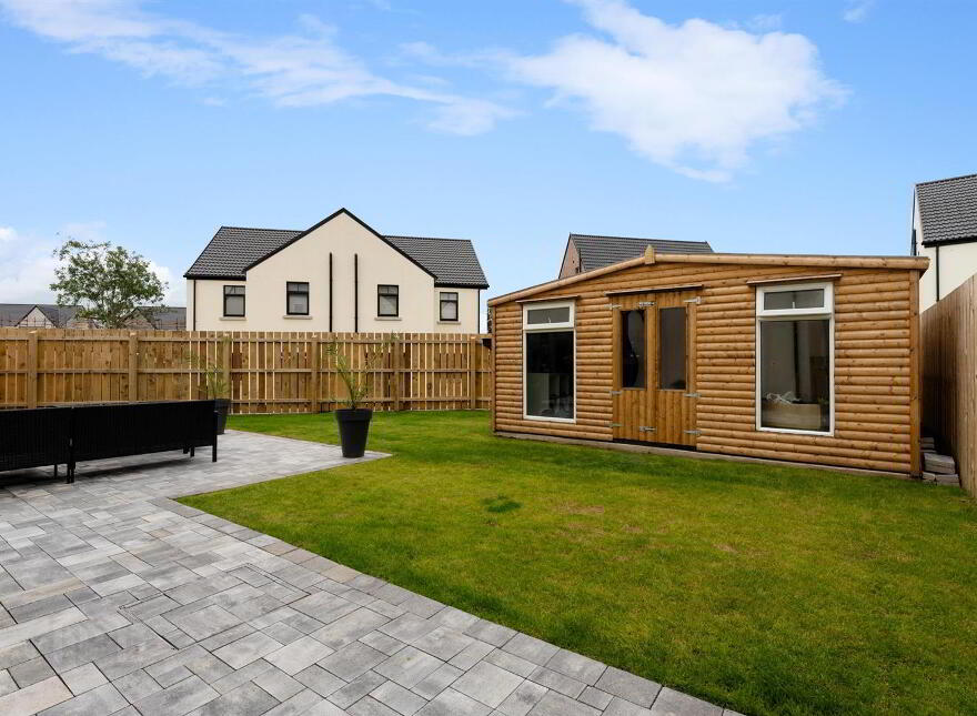 12 Cloughan View Crescent, Ballyclare, BT39 8AF