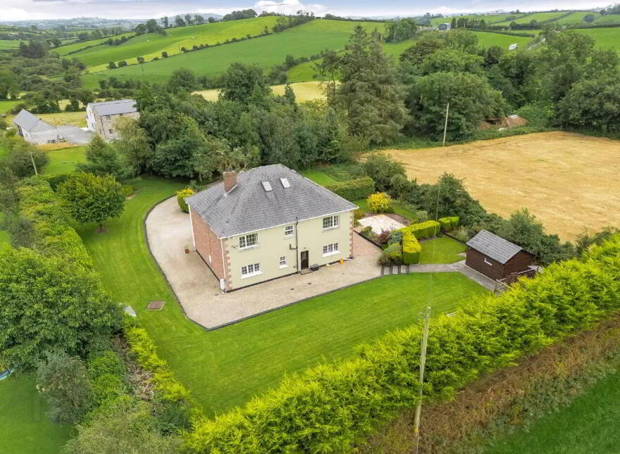 Greaghlough, Mullagh, A82XP03