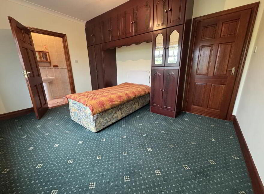 Emlybeg South, Belmullett, Ballina, F26R2R7