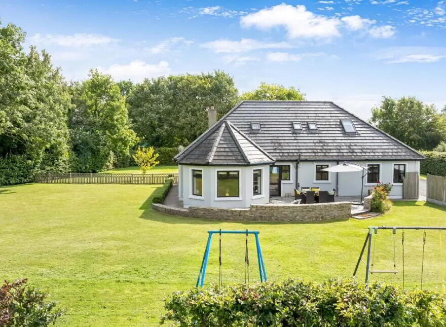 Addinstown, Delvin, N91KR80