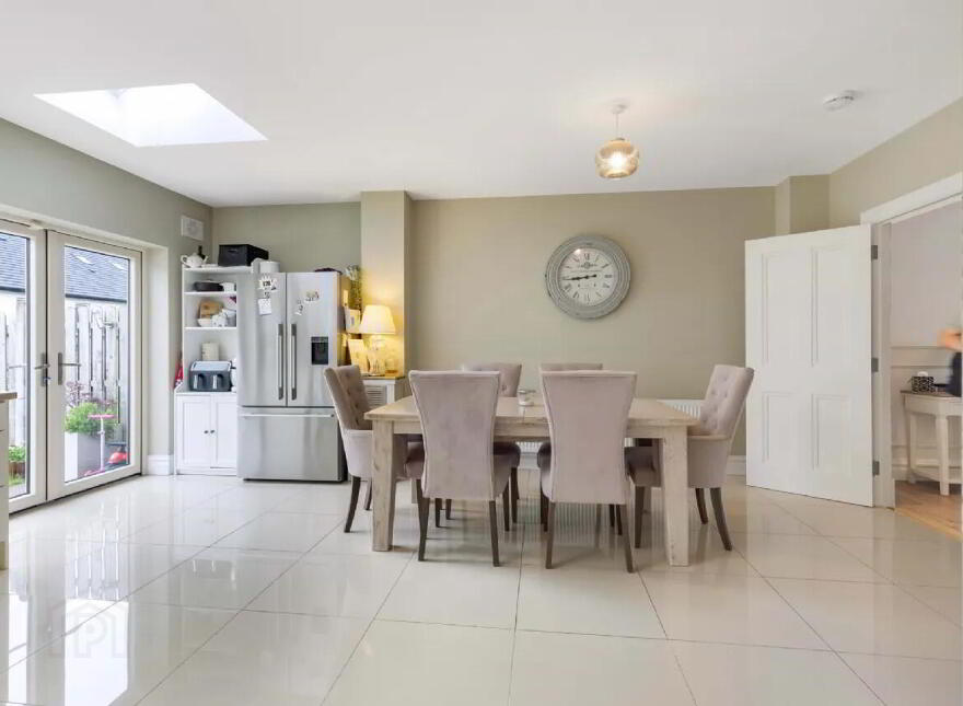 16 Castle Park, Killycard, Castleblayney, A75W304