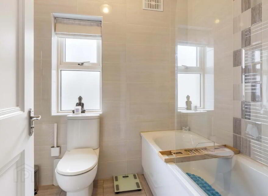 16 Castle Park, Killycard, Castleblayney, A75W304