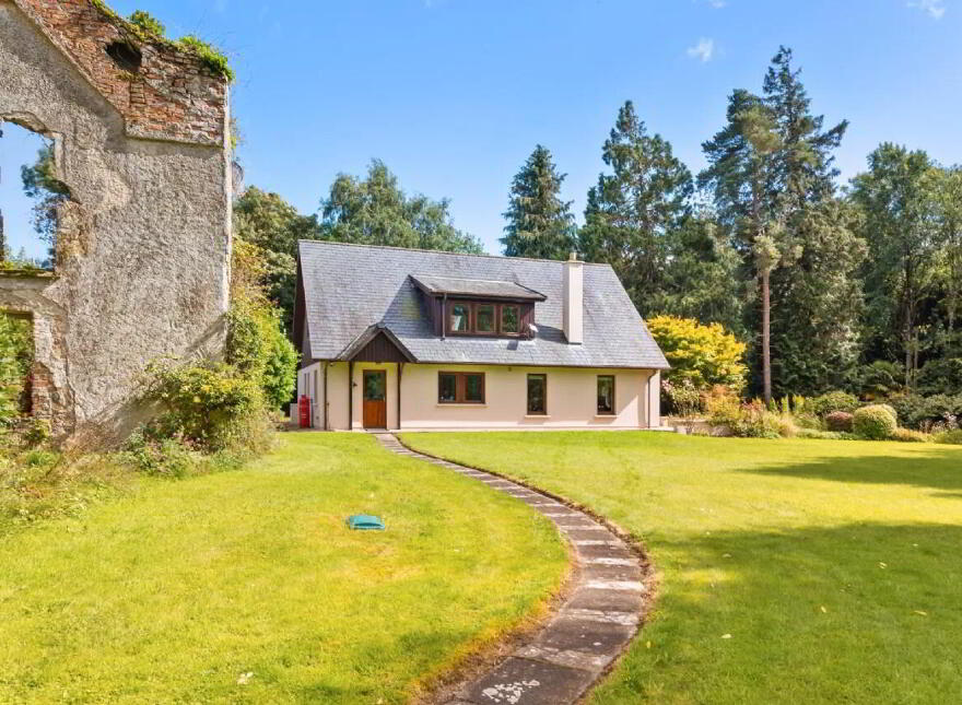 Fermoyle, Castletown, Portroe, Nenagh, E45WP98
