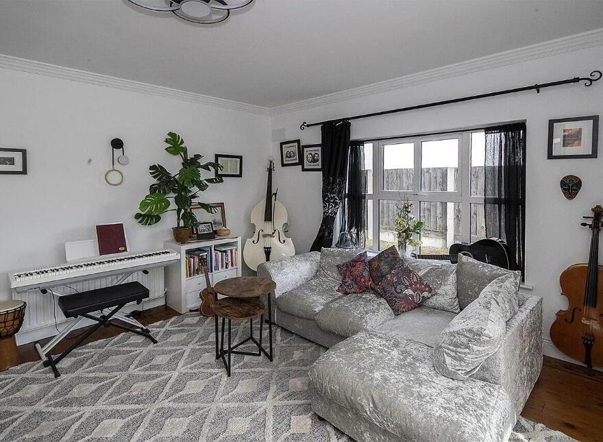 2 Landsend, Abbeyside, Dungarvan, X35H603