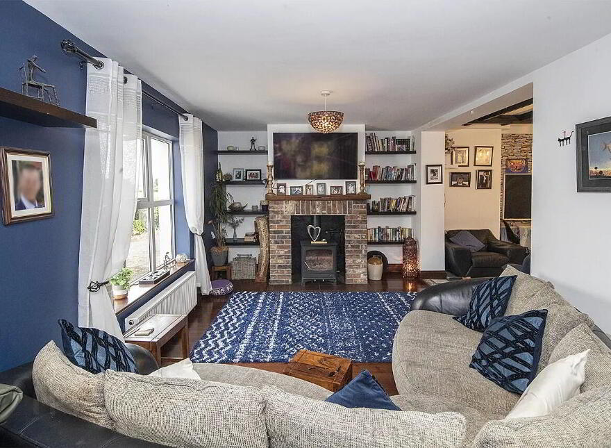 2 Landsend, Abbeyside, Dungarvan, X35H603