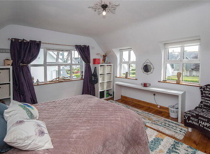 2 Landsend, Abbeyside, Dungarvan, X35H603