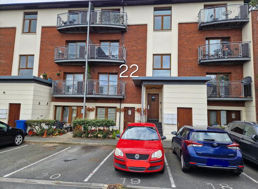 22 Cois Locha, Albert Basin, Newry, BT35 8WE photo