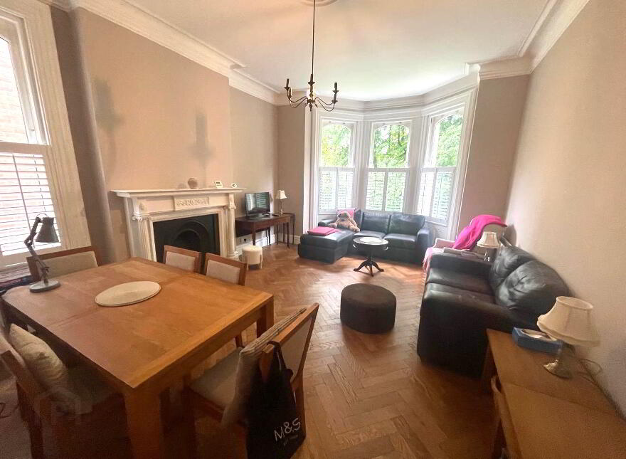 Sans Souci Park, Off Malone Road, Belfast, BT9 5QZ
