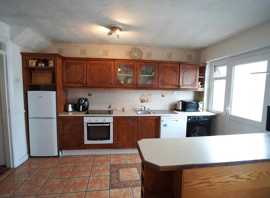 Rose Cottage, 59 Tradaree Court, Shannon, Clare