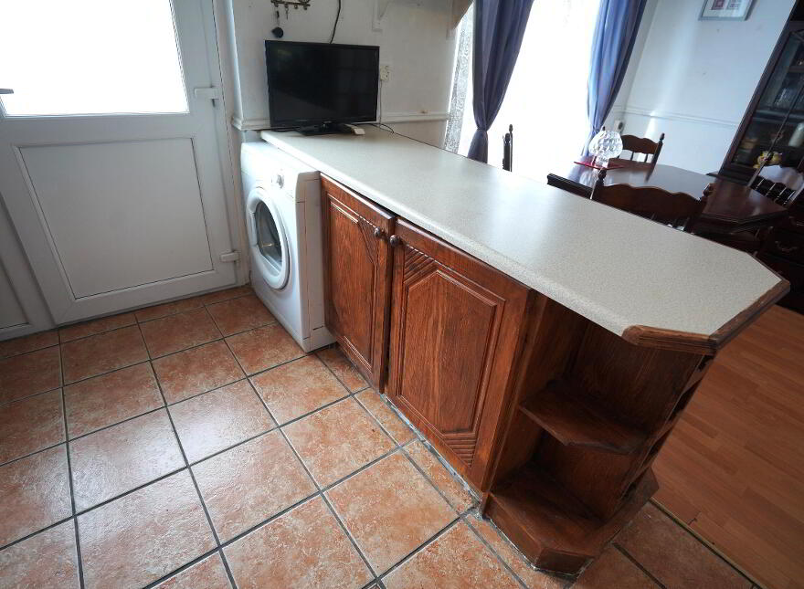 Rose Cottage, 59 Tradaree Court, Shannon, Clare