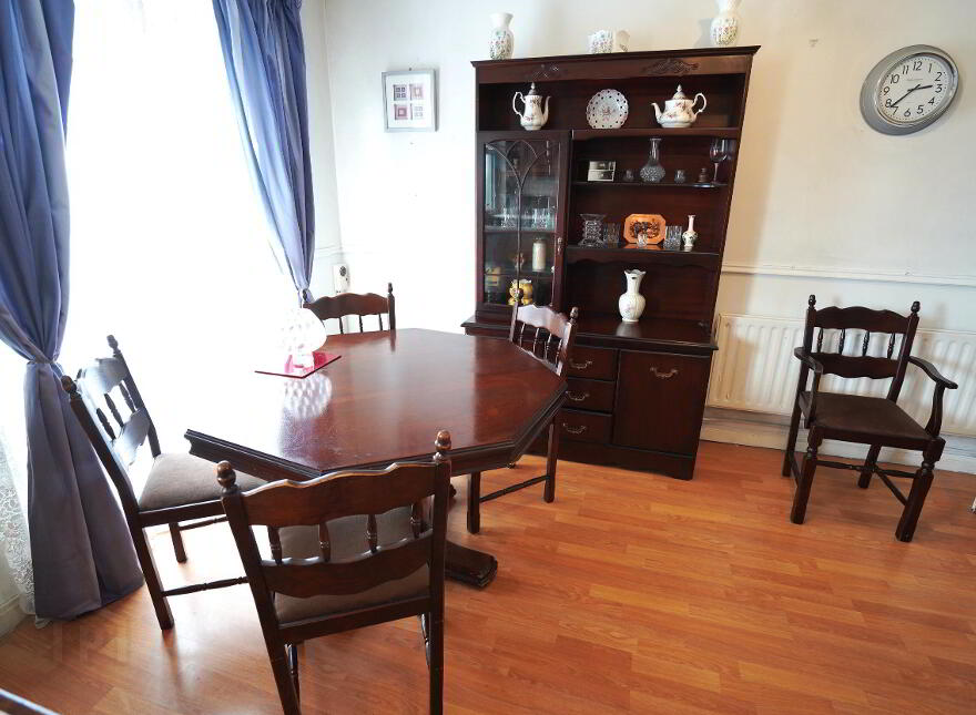 Rose Cottage, 59 Tradaree Court, Shannon, Clare