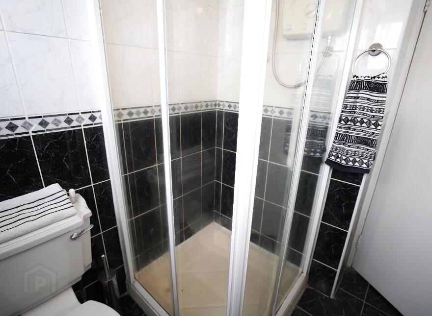 Rose Cottage, 59 Tradaree Court, Shannon, Clare