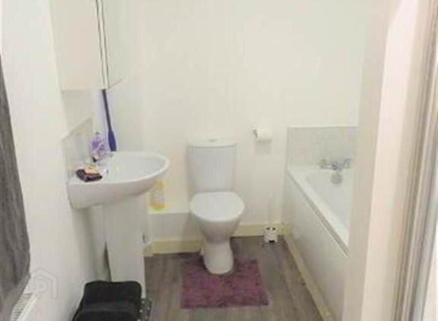 Apt 7, 161 Glen Road, Belfast, BT11 8BS