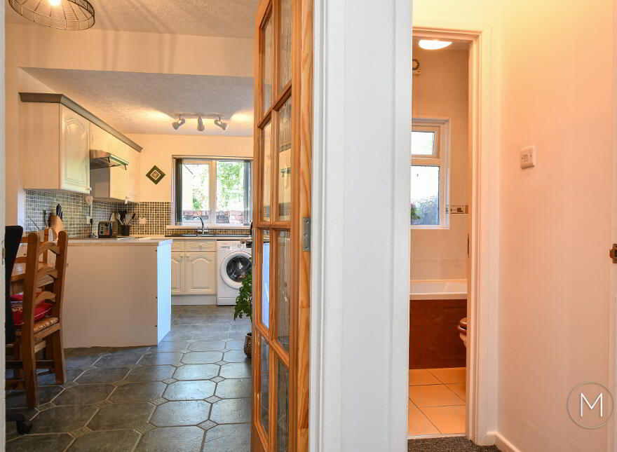 92 Riverside, Antrim, BT41 4BL