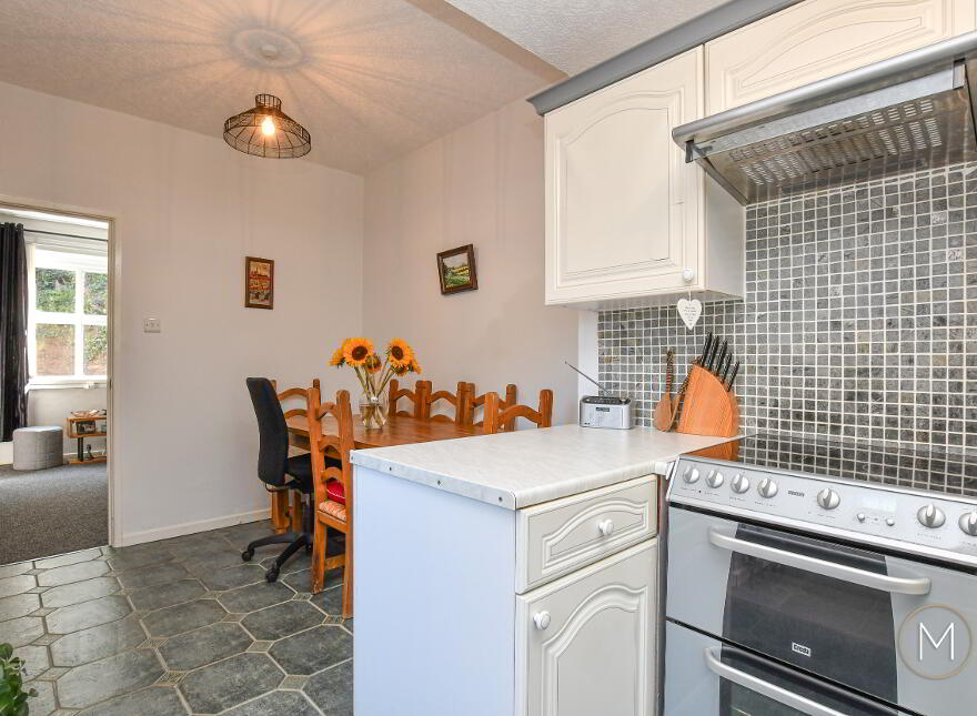 92 Riverside, Antrim, BT41 4BL