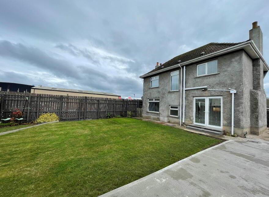 85a Belfast Road, Carrickfergus, BT38 8BY