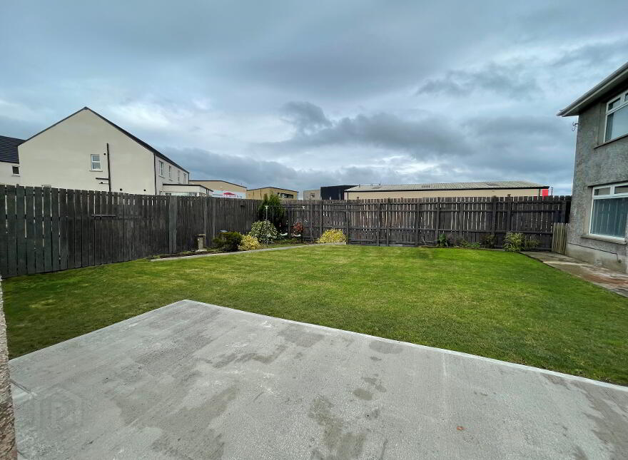 85a Belfast Road, Carrickfergus, BT38 8BY