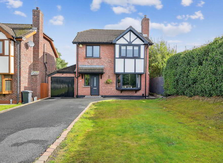 25 Millars Forge, Dundonald, Belfast, BT16 1UT photo