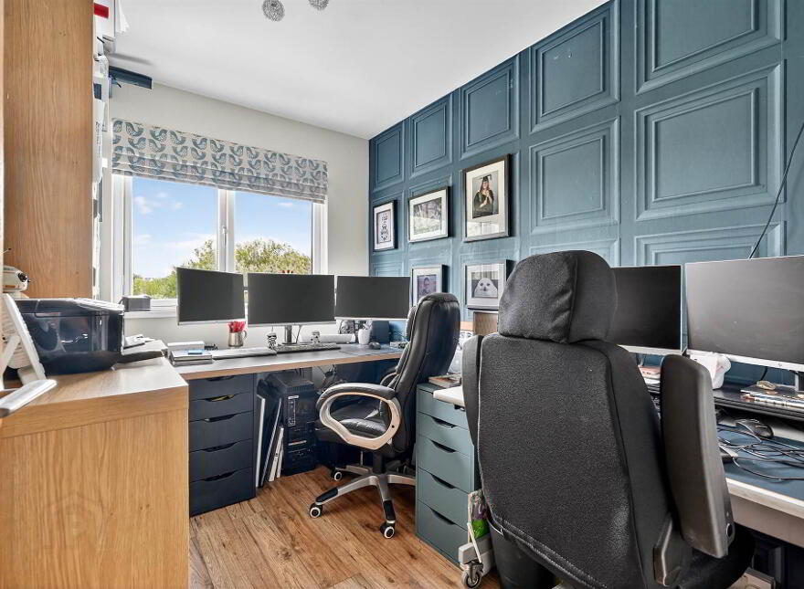 25 Millars Forge, Dundonald, Belfast, BT16 1UT