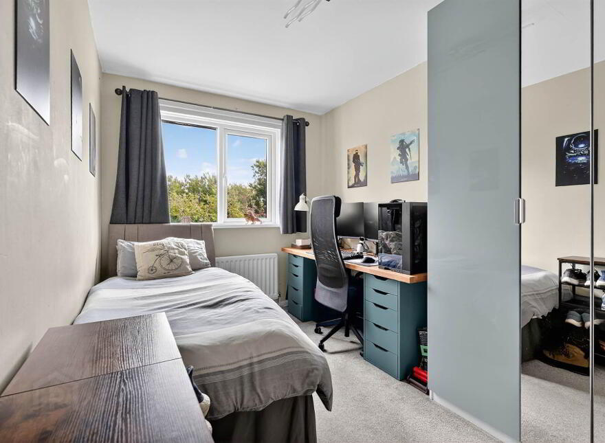 25 Millars Forge, Dundonald, Belfast, BT16 1UT