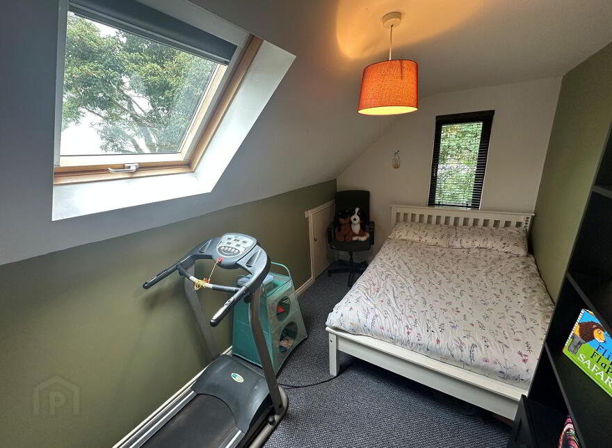 37 Hawthorn Hill, Kinallen, BT25 2HY