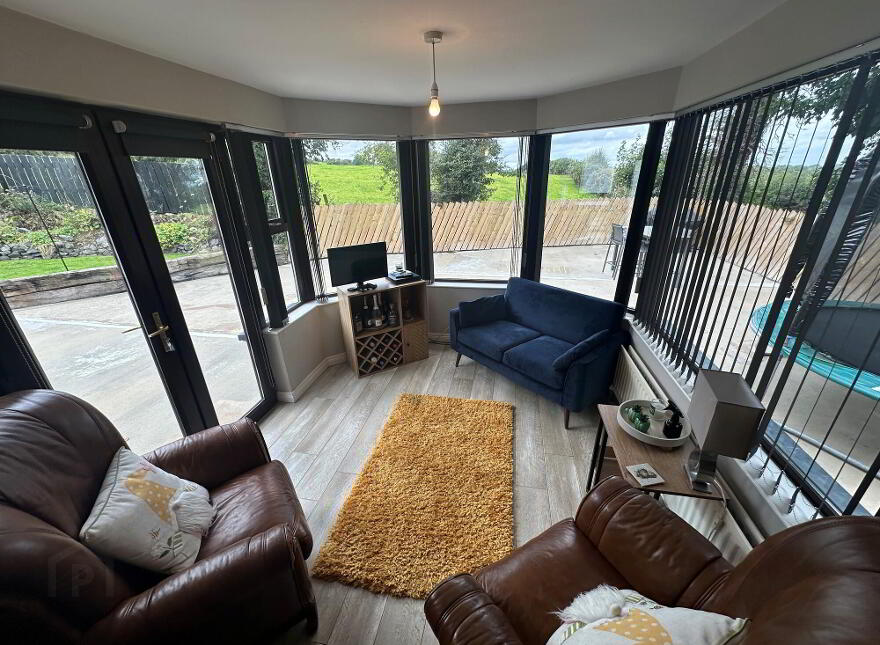 37 Hawthorn Hill, Kinallen, BT25 2HY