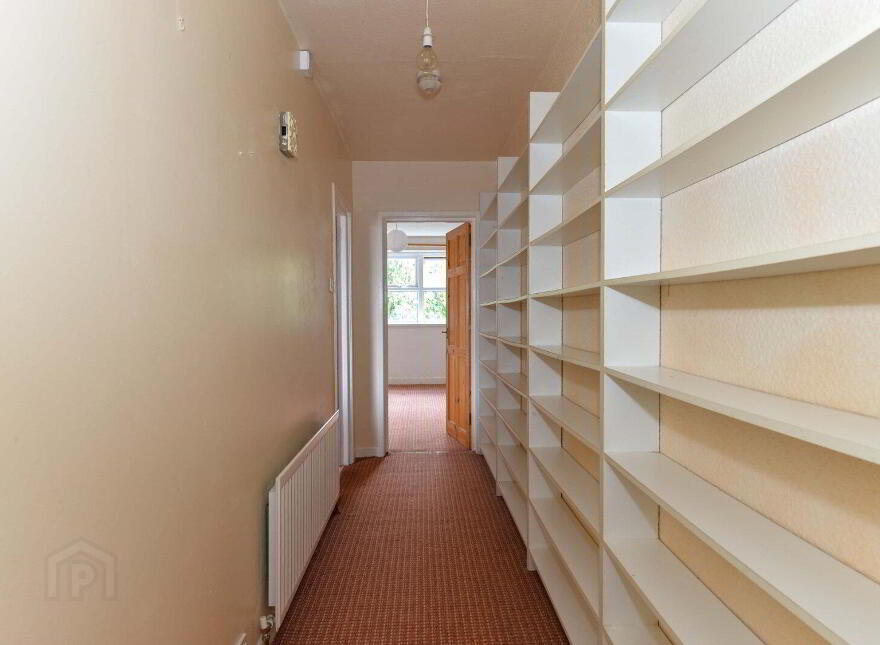 Flat 5, 1 Sandown Park, Belfast, BT5 6JP