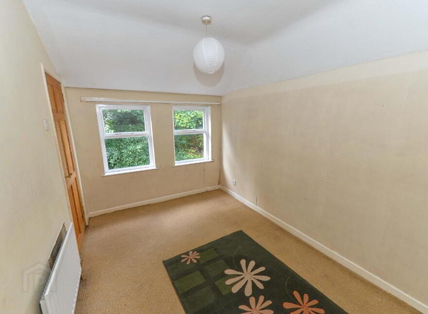 Flat 5, 1 Sandown Park, Belfast, BT5 6JP