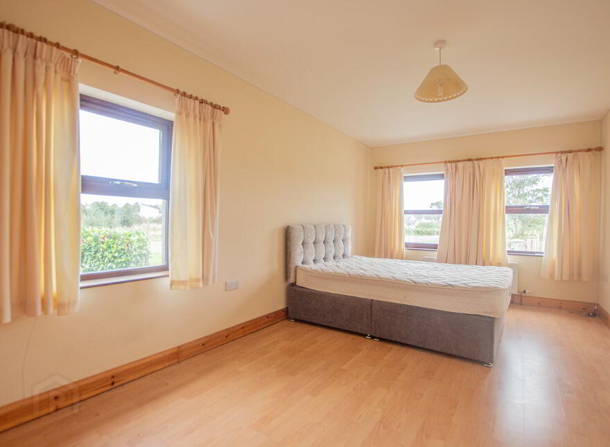 20 Crew Road, Maghera, BT46 5EX