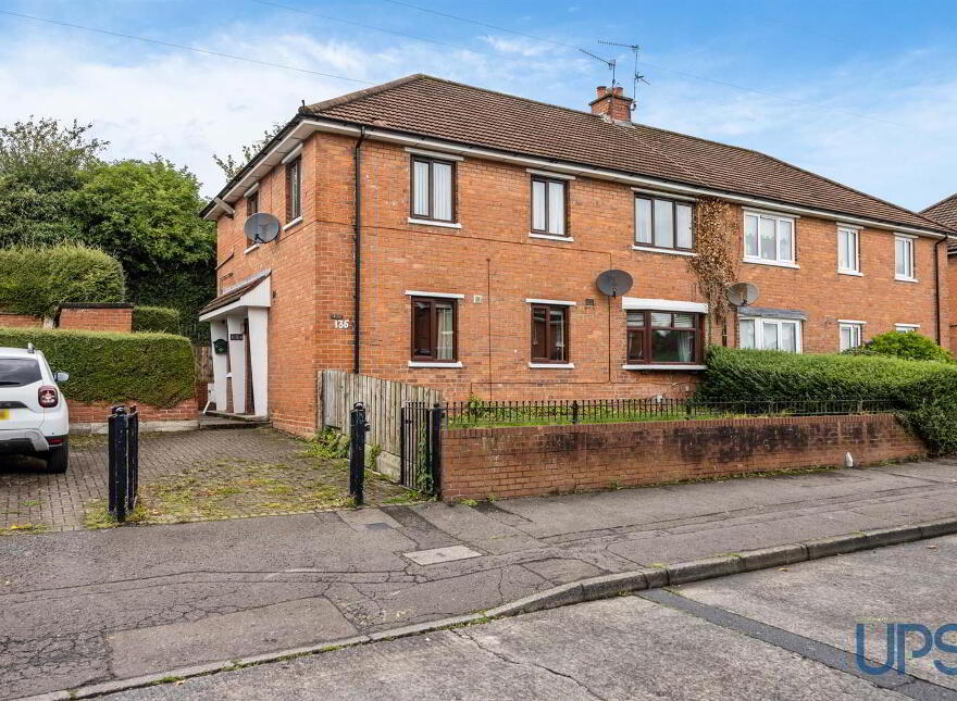 134 Bingnian Drive, Andersonstown, Belfast, BT11 8JD photo
