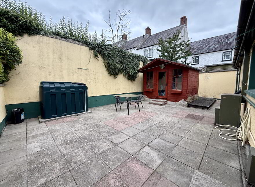 2 Castle Court, Armagh, BT61 7QR