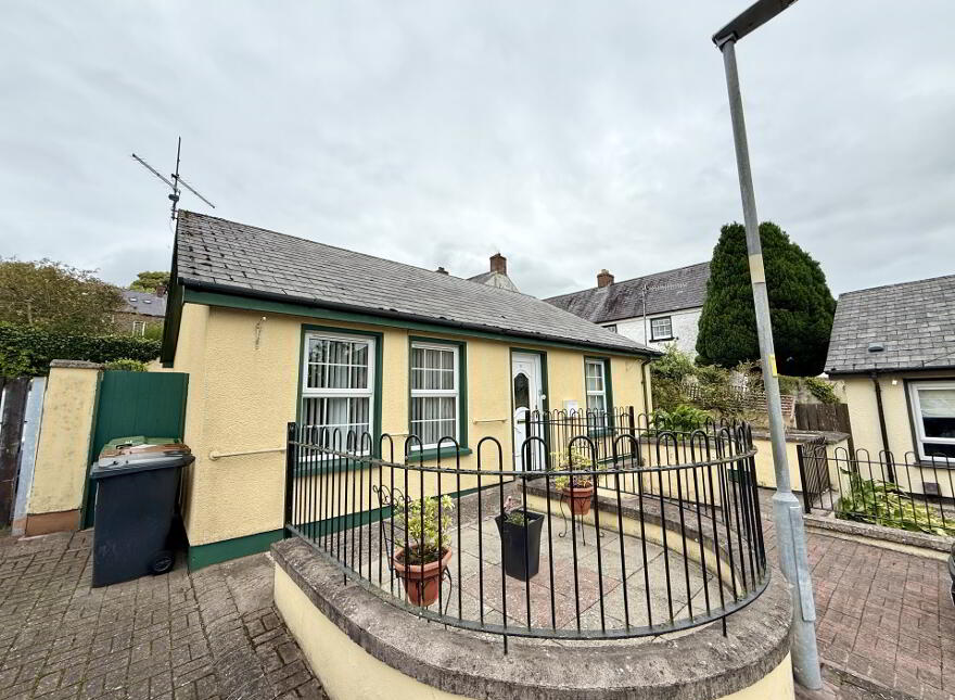 2 Castle Court, Armagh, BT61 7QR