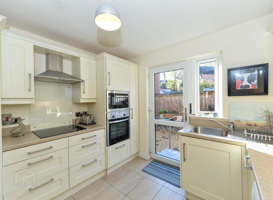 6a Briarwood Park, Belfast, BT5 7HZ