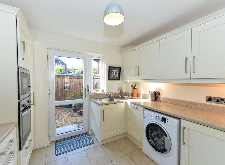 6a Briarwood Park, Belfast, BT5 7HZ