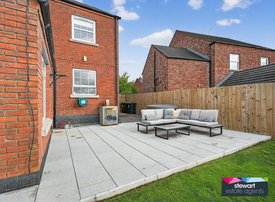 78 Glebe Gardens, Moira, BT67 0TU