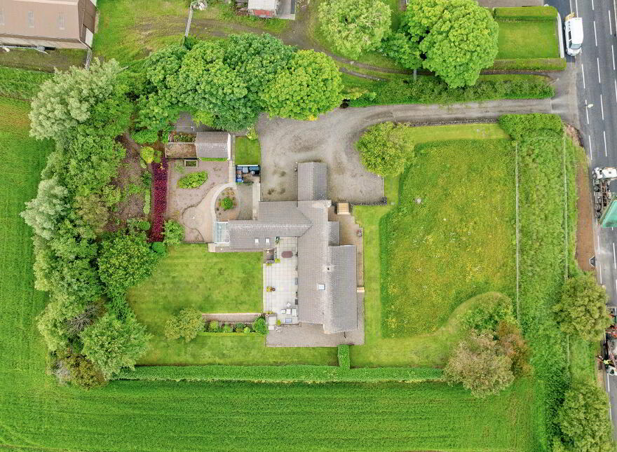 18 Ballaghmore Road, Bushmills, BT57 8RH