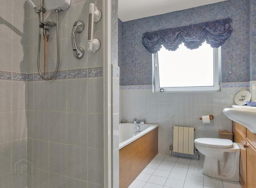 18 Ballaghmore Road, Bushmills, BT57 8RH