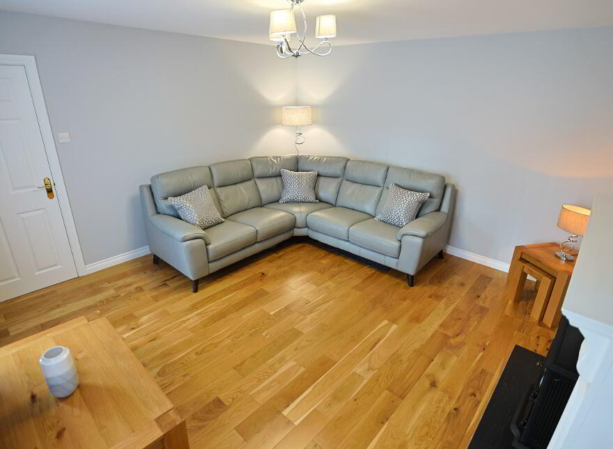 22 Brae Manor, Waringstown, Craigavon, BT66 7TN